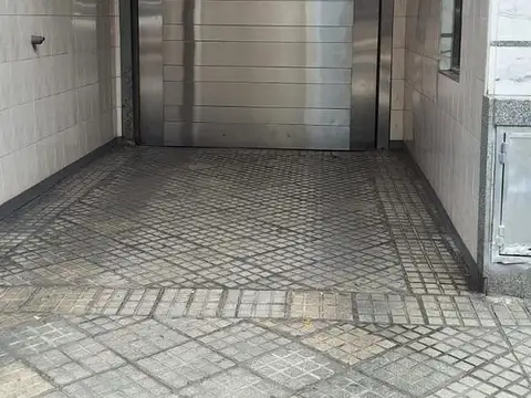 Cochera en Venta en Abasto, Rosario