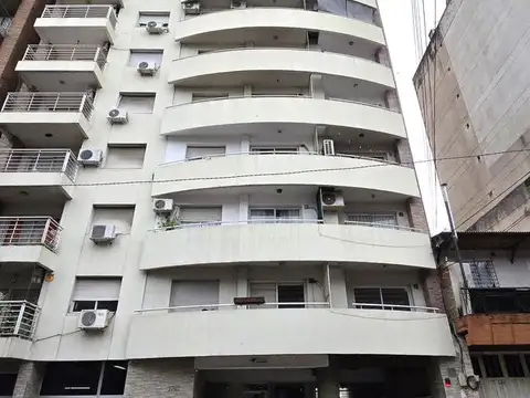 Cochera en Venta en Abasto, Rosario