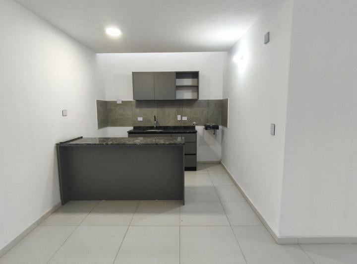 Casa · 82m² · 3 Ambientes · 2 Cocheras