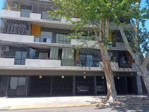 Cochera en Venta en Echesortu, Rosario