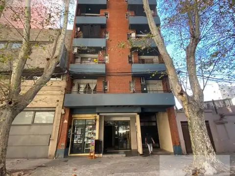 Cochera en Venta en Nuestra Señora De Lourdes, Rosario