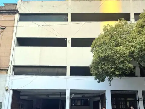 Cochera en Venta en Martín, Rosario