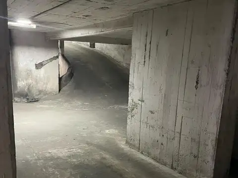 Cochera en Venta en Abasto, Rosario