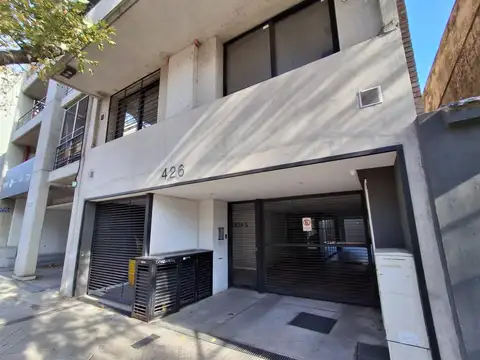 Cochera en Venta en Pichincha, Rosario