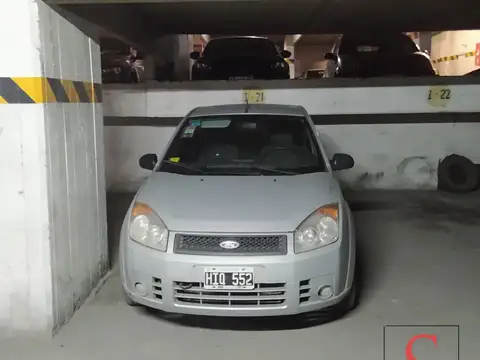Cochera en Venta en Abasto, Rosario