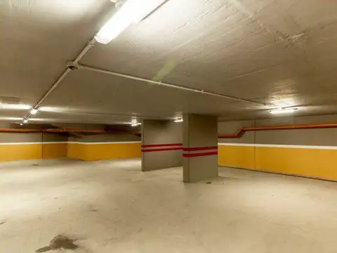 Cochera en Venta en Centro, Rosario
