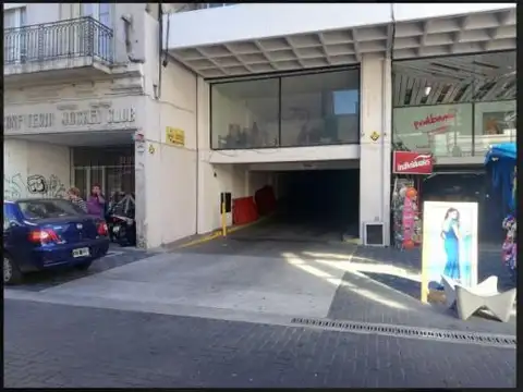 Cochera en Venta en Centro, Rosario