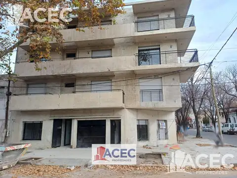 Cochera en Venta en Barrio España y Hospitales, Rosario