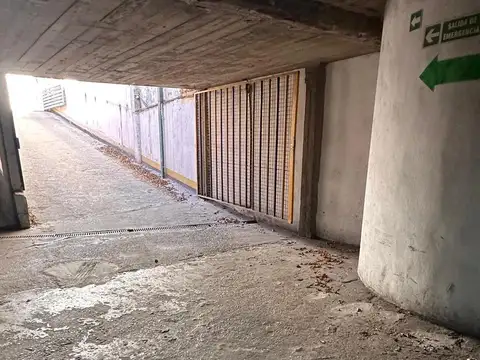 Cochera en Venta en Centro, Rosario