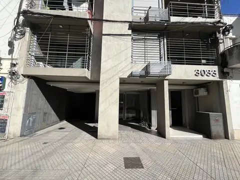 Cochera en Venta en Nuestra Señora De Lourdes, Rosario
