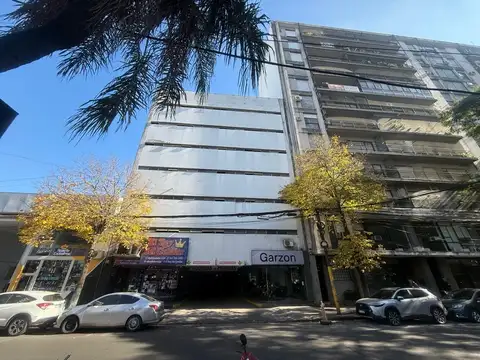 Cochera en Venta en Centro, Rosario