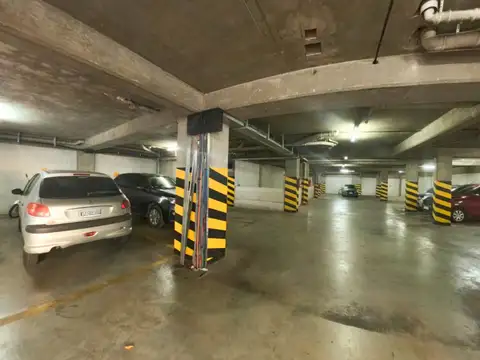 Cochera en Venta en Centro, Rosario