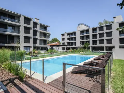 Cochera en Venta en Fisherton, Rosario