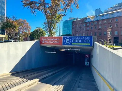 Cochera en Venta en Puerto Norte, Rosario