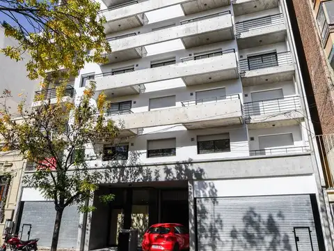 Cochera en Venta en Abasto, Rosario