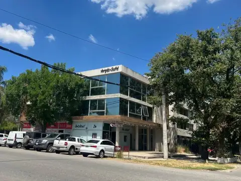 Oficina en Venta en Funes, Rosario