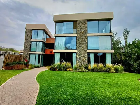 Oficina en Venta en Aldea Lago, Countries y Barrios Cerrados en Fisherton