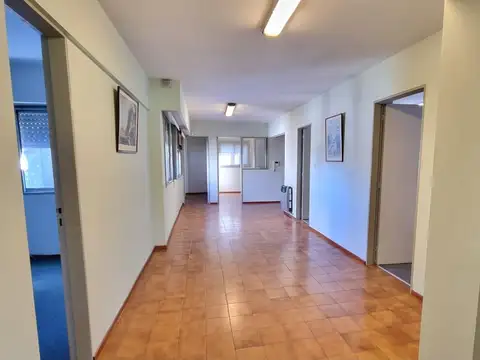 Oficina en Venta en Echesortu, Rosario