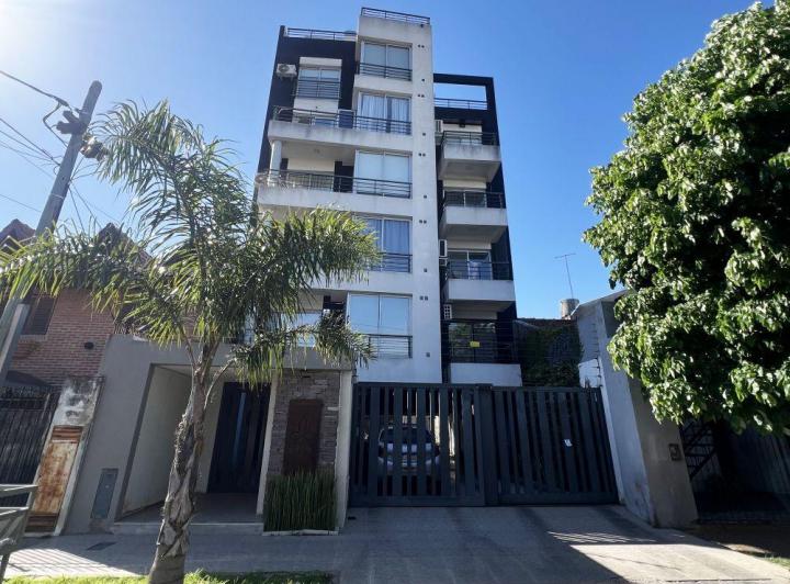 PH · 79m² · 4 Ambientes · 3 Cocheras