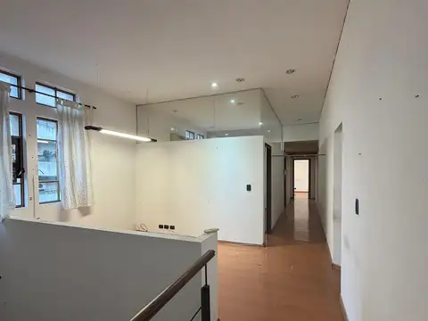 Oficina en Alquiler en Macrocentro, Rosario
