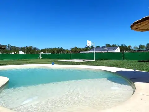 Quinta en Venta en Theobald, Constitución