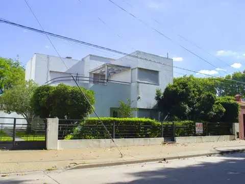 Casa en Venta en Chabas, Caseros