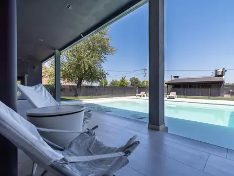 Casa en Venta en Roldan, San Lorenzo