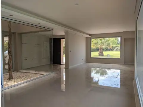 Casa en Venta en Funes Hills Miraflores, Countries y Barrios Cerrados en Funes