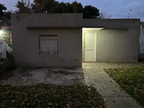 Casa en Venta en Humberto Primero, Castellanos
