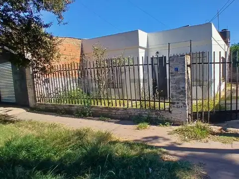 Casa en Venta en Villa Gobernador Galvez, Rosario