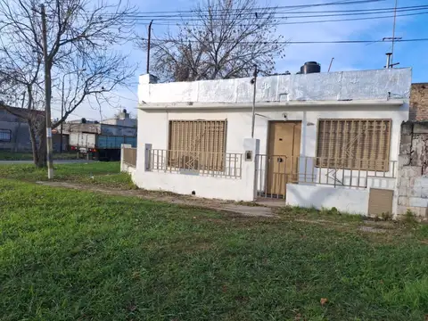 Casa en Venta en Villa Gobernador Galvez, Rosario