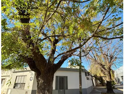 Casa en Venta en La Ceramica y Cuyo, Rosario