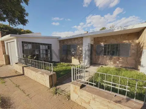 Casa en Venta en Villa Gobernador Galvez, Rosario