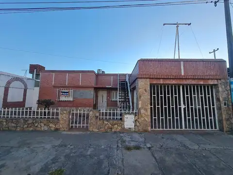 Casa en Venta en Villa Gobernador Galvez, Rosario