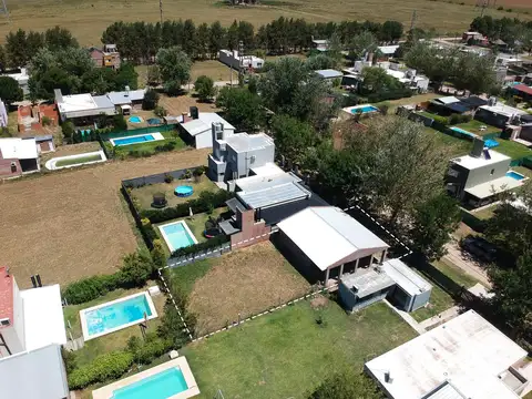 Casa en Venta en Roldan, San Lorenzo