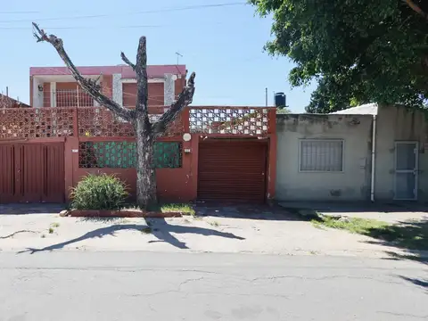 Casa en Venta en Triangulo, Rosario