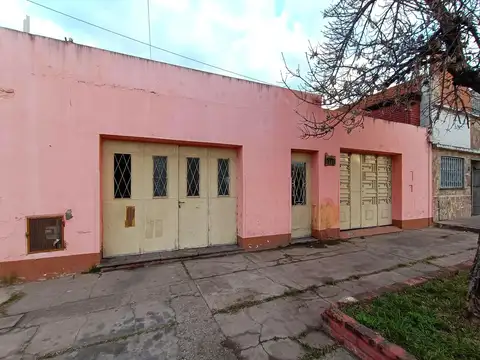 Casa en Venta en Azcuenaga, Rosario