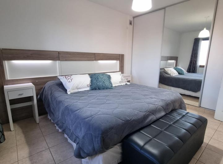 Casa · 228m² · 10 Ambientes · 2 Cocheras