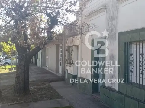 Casa en Venta en Los Hornos, La Capital