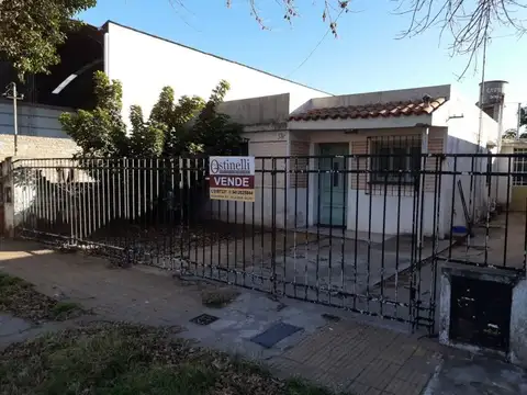 Casa en Venta en Villa Gobernador Galvez, Rosario