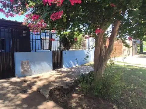 Casa en Venta en Capitan Bermudez, San Lorenzo