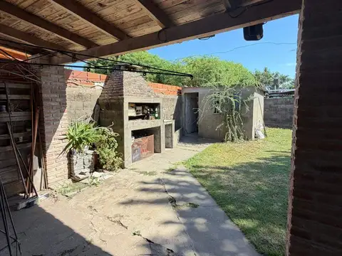 Casa en Venta en Capitan Bermudez, San Lorenzo