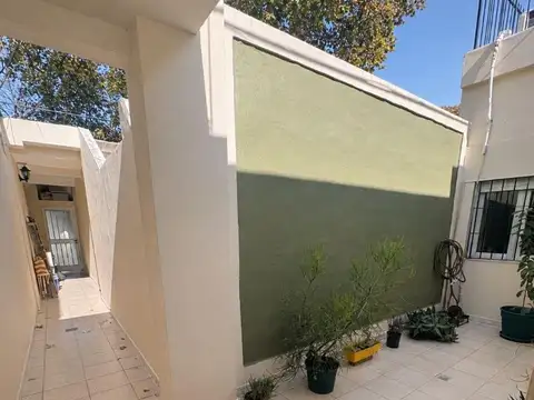 Casa en Venta en Azcuenaga, Rosario