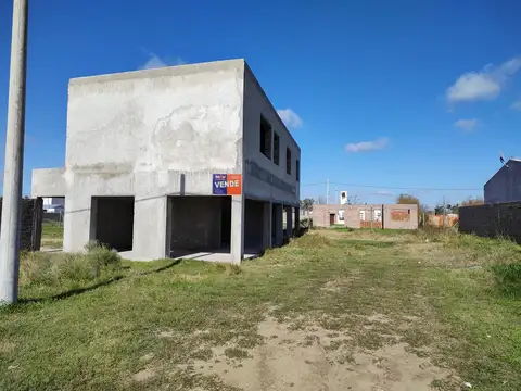 Casa en Venta en Puerto Gral San Martin, San Lorenzo