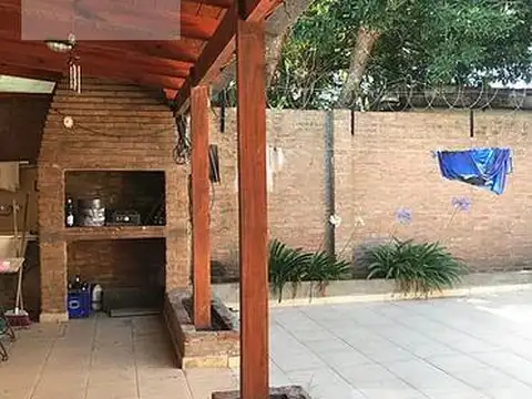 Casa en Venta en Fisherton, Rosario