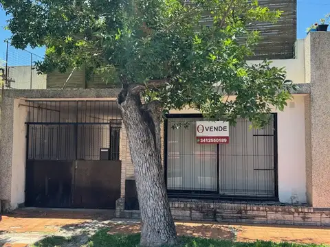 Casa en Venta en Villa Gobernador Galvez, Rosario