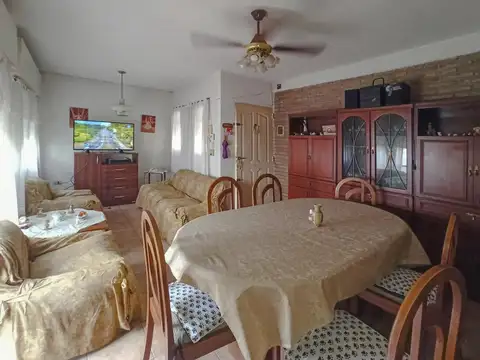 Casa en Venta en Lisandro De La Torre, Rosario