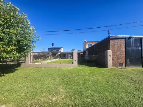 Casa en Venta en Roldan, San Lorenzo