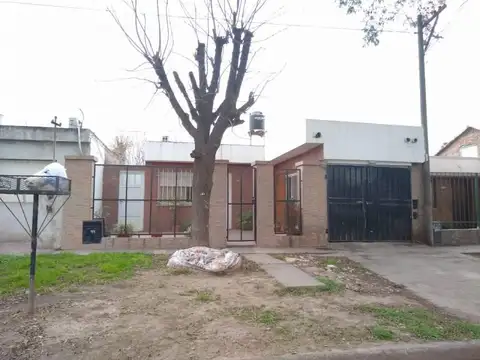 Casa en Venta en Capitan Bermudez, San Lorenzo
