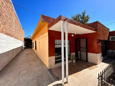 Casa en Venta en Villa Gobernador Galvez, Rosario